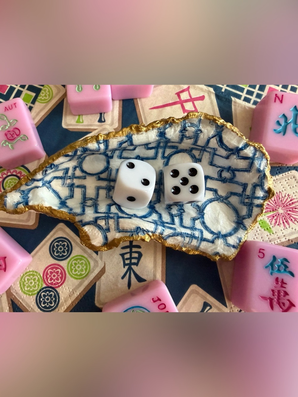 Mah Jong Dice Holder